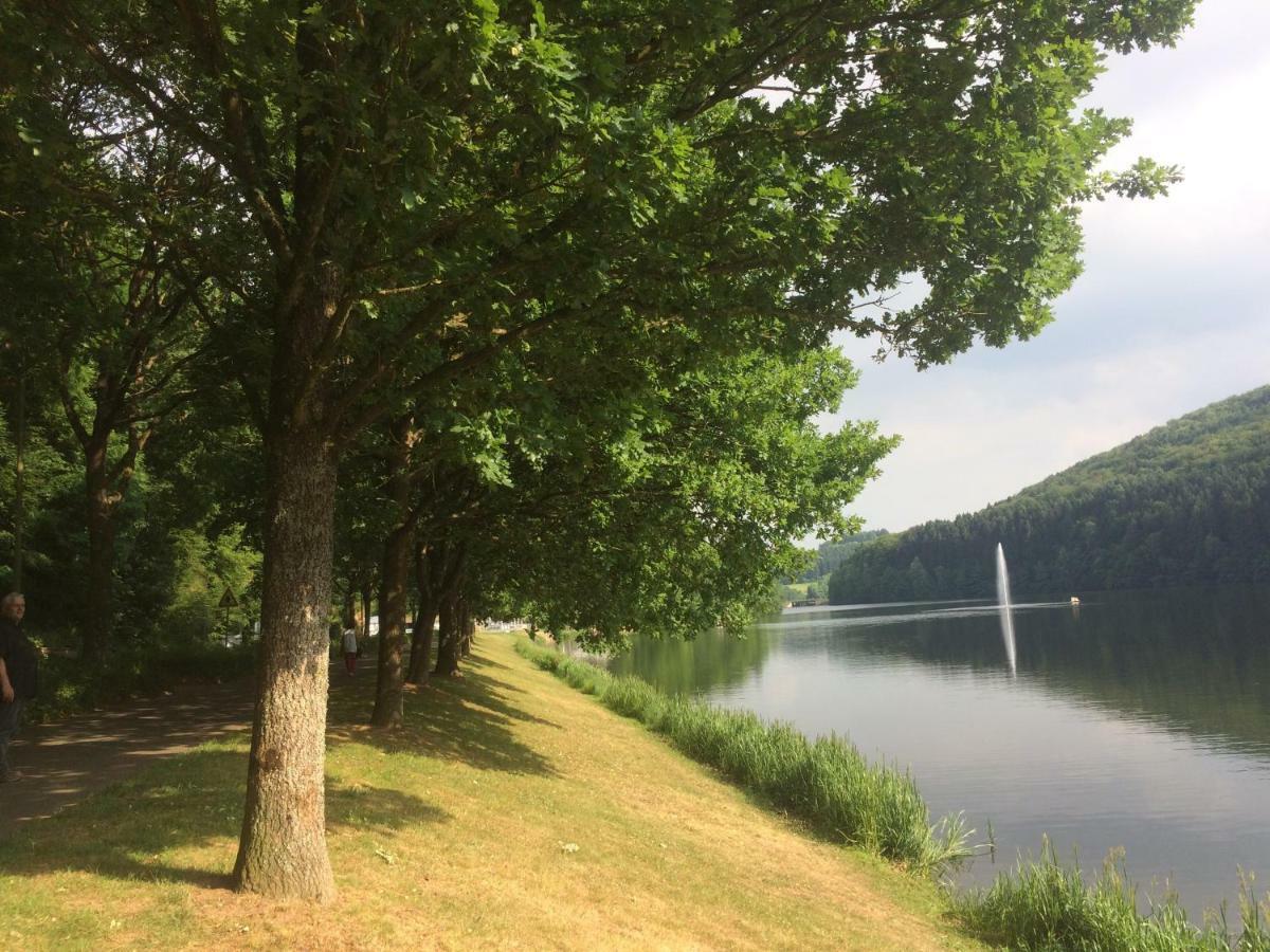 Blick In Die Suedeifel Biersdorf المظهر الخارجي الصورة