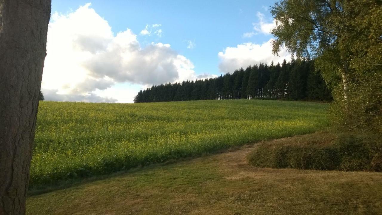 Blick In Die Suedeifel Biersdorf المظهر الخارجي الصورة